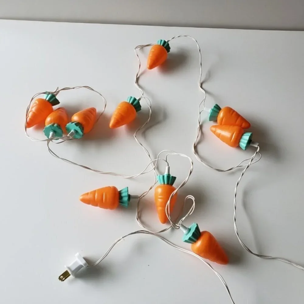 String of 10 Carrot Light Covers with Lights - Plug-in